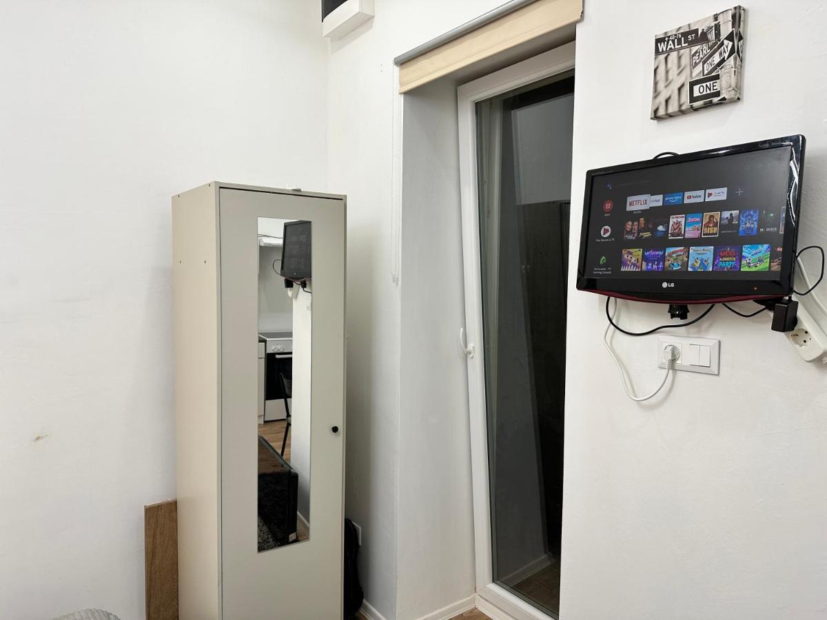 Silence In Centre Apartment *